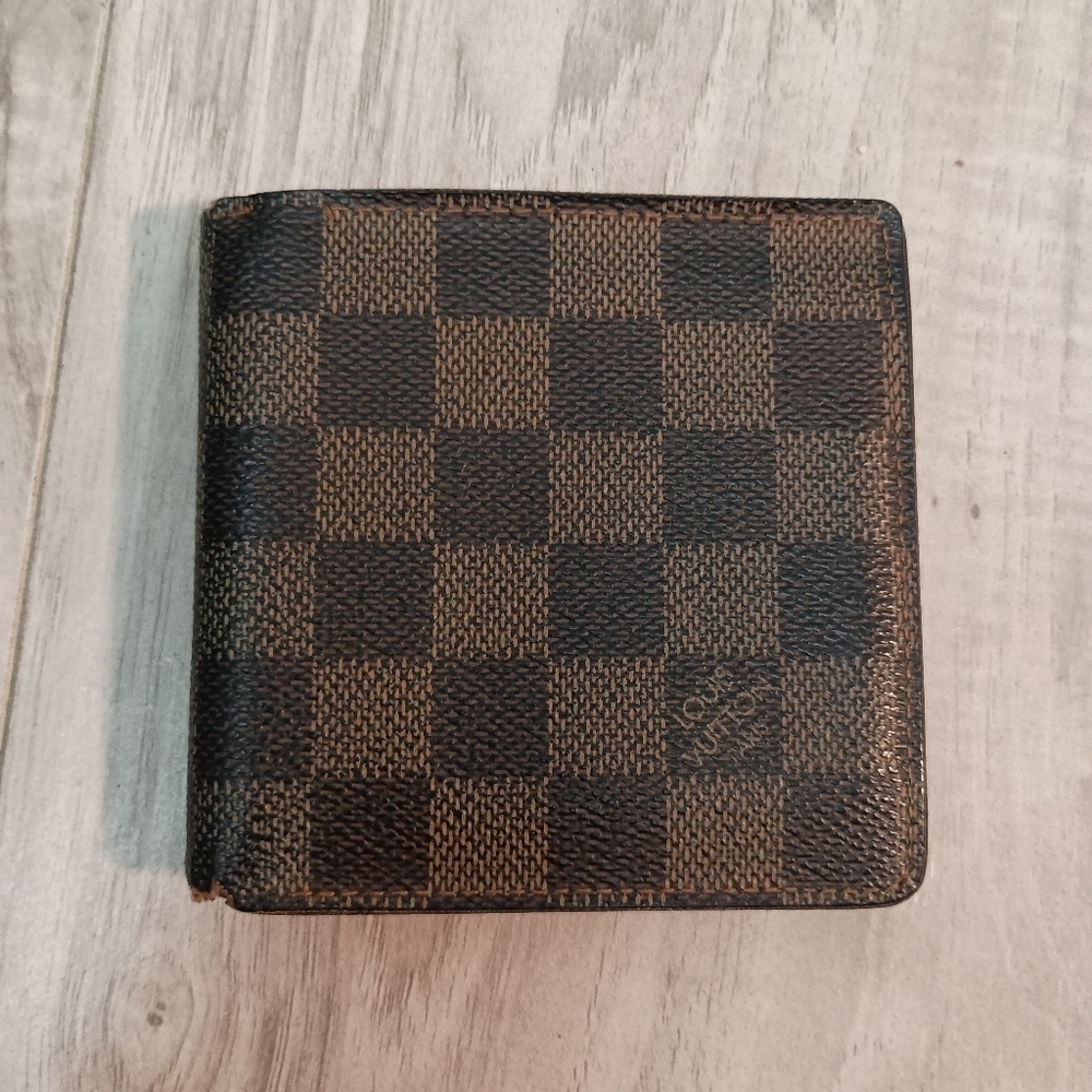 Authentic LOUIS VUITTON Damier Porte Monnaie  Wallet Brown